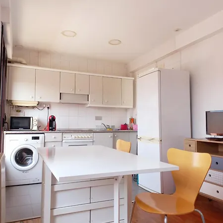 Turistico Gros Apartment San Sebastián